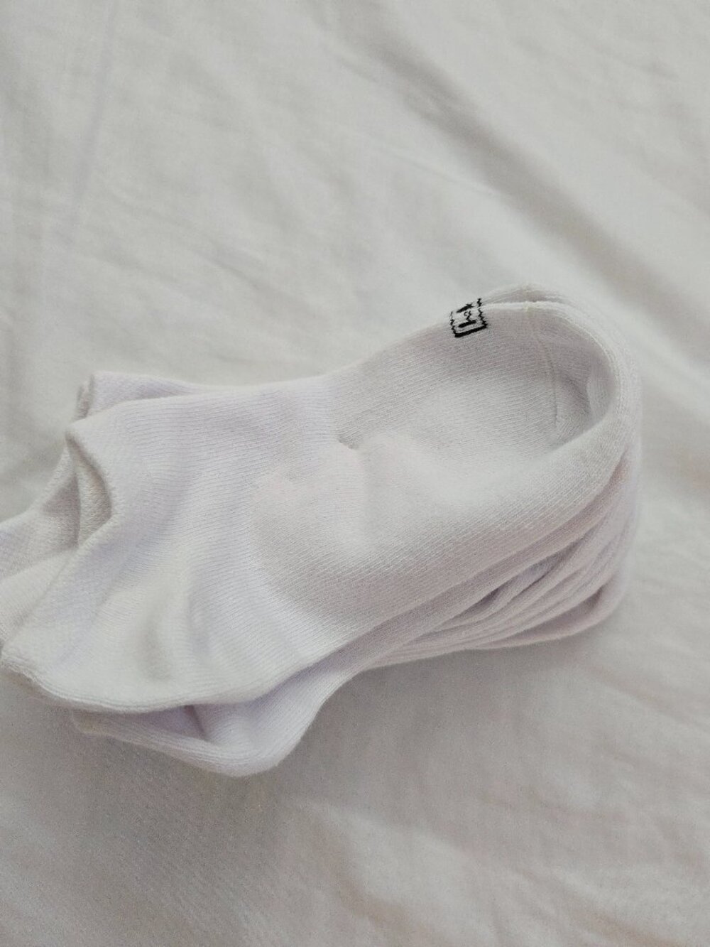 5 pairs low cut white socks